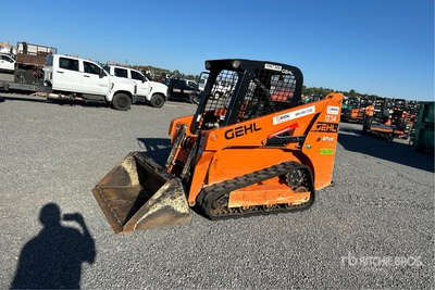 2021 Gehl RT105 لودر بجنزير