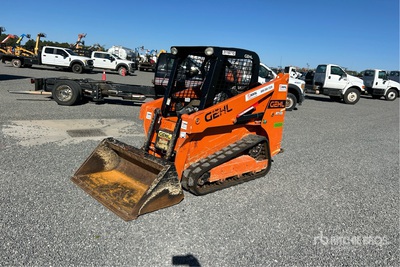 2021 Gehl RT105 لودر بجنزير