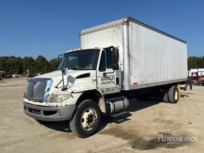 2016 International DuraStar 4300 4x2 Van Truck