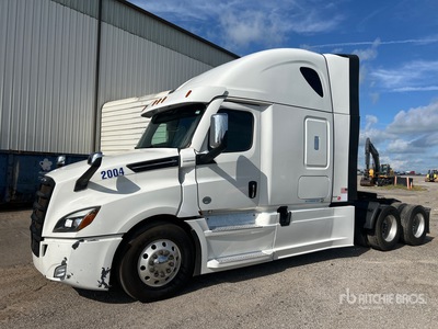 2023 Freightliner Cascadia 126 6x4 T/A Sleeper Truck Tractor