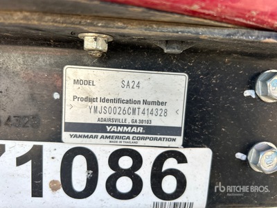 2021 Yanmar SA424 Utility Tractor