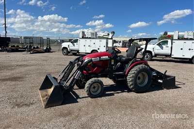 2021 Yanmar SA424 4WD ユーティリティトラクター