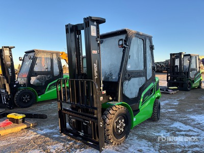 2025 Viper FD30F 5060 lb Cushion Tire رافعة شوكية (Unused)