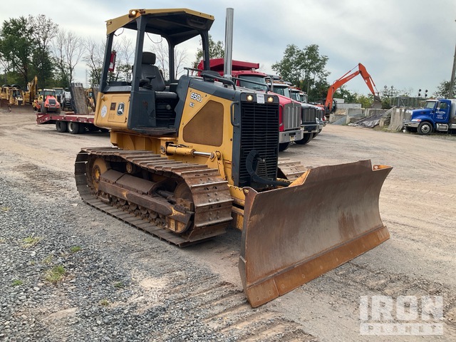 TOPADOR FRONTAL 2005 JOHN DEERE 650J