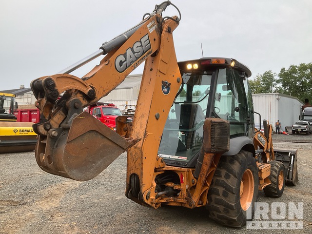 RETROEXCAVADORA 2012 CASE 580SN