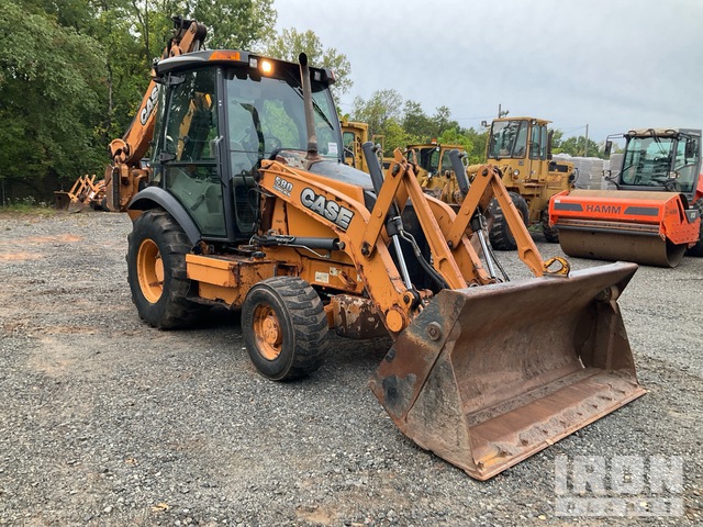 RETROEXCAVADORA 2013 CASE 580SN