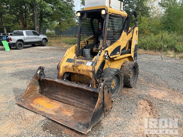 MINI CARGADOR SOBRE RUEDAS 2000 CATERPILLAR 248