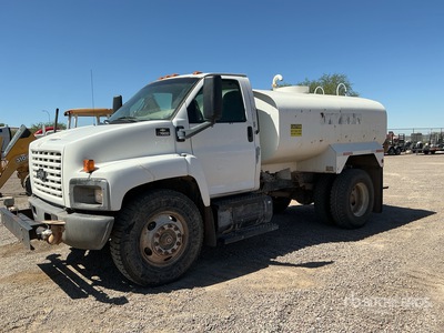 2007 Chevrolet C7500 2000 gal 4x2 Water Truck