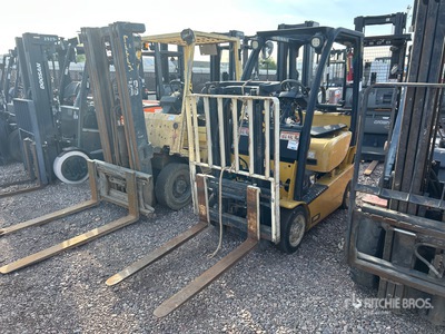 2014 Yale GLC030 2900 lb Cushion Tire Forklift (Inoperable)