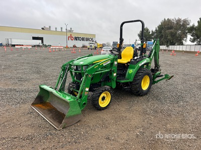2021 John Deere 2032R utiliteit Tractor