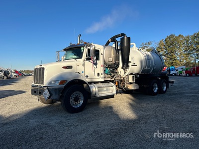 SAMSON Vac Pac 2200 on 2016 Peterbilt 348 6x4 Vacuum Tanker Truck