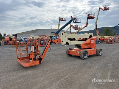 2014 JLG E450AJ 2WD Electric Articulating Boom Lift