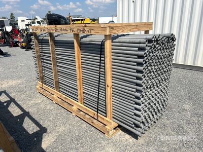Quantity of 1/4 in Sch 40 Electrical PVC Conduit 電源供給 (Unused)