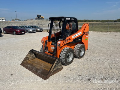 2019 Gehl R150 を見 Skid-Steer Loader