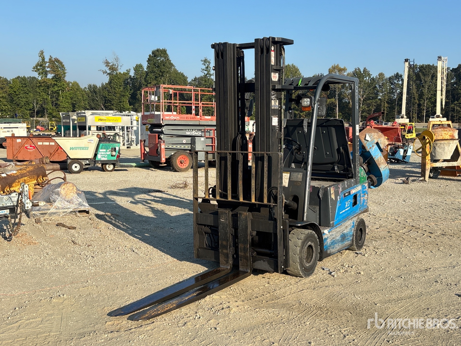 2021 Byd ECB27 6000 lb Electric Forklift