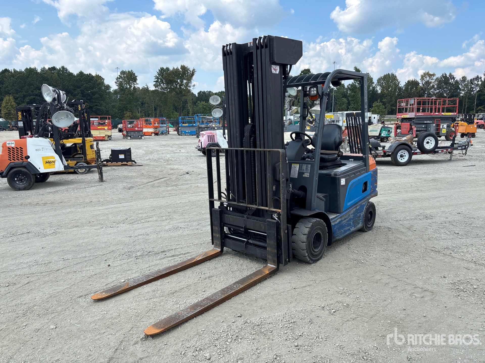 2021 Byd ECB27 6000 lb Electric Forklift