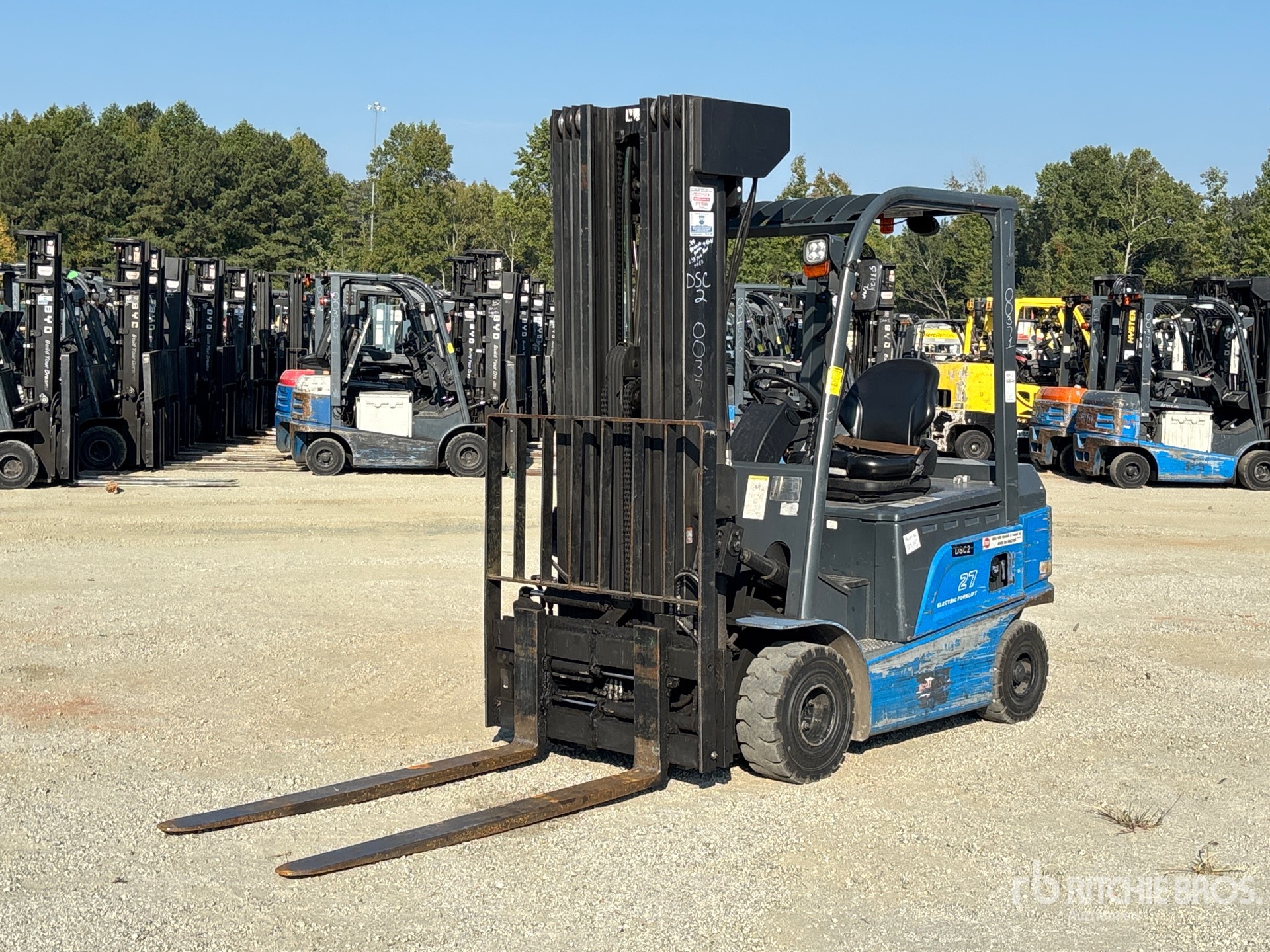 2021 Byd ECB27 6000 lb Electric Forklift
