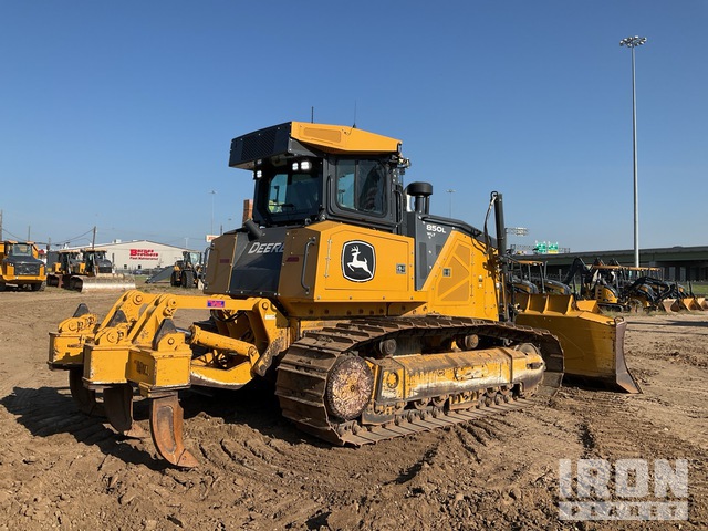 TOPADOR FRONTAL 2023 JOHN DEERE 850L