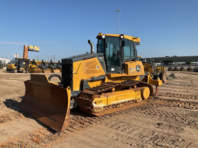 2023 John Deere 750L