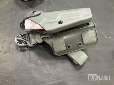 (270) Safariland Pistol Holsters