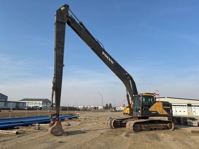 2019 Volvo EC300ELR Long Reach Tracked Excavator 2019 Volvo EC300ELR Long Reach Tracked Excavator