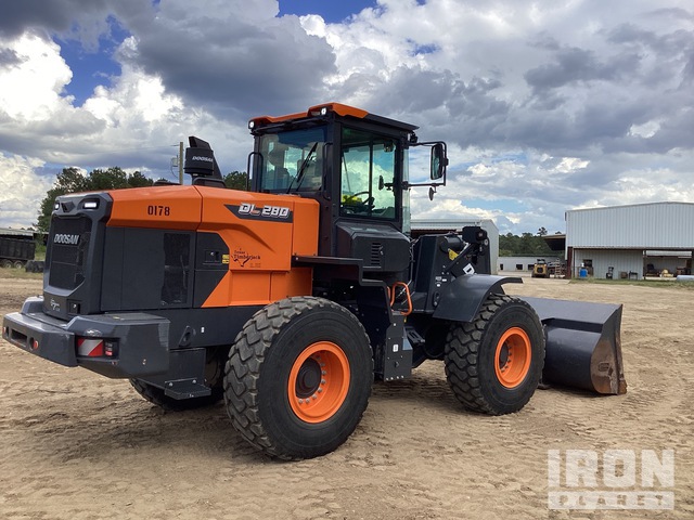 CARGADOR FRONTAL 2022 DOOSAN DL2807