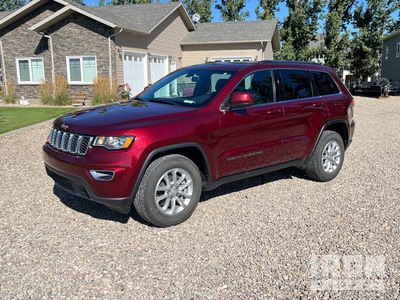 2021 Grand Cherokee Laredo 4WD SUV