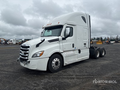 2021 Freightliner Cascadia 126 6x4 T/A Sleeper Truck Tractor