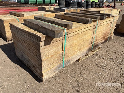 Quantity of 10 ft x 4 ft OSB Lumber