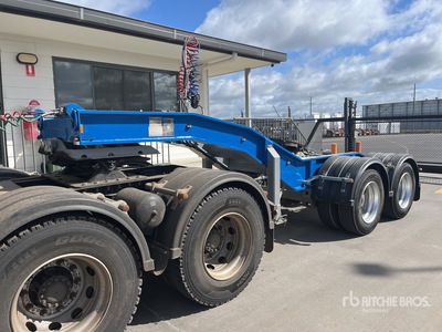 1992 Haulmark 2 Rows of 4 Low Loader Dolly
