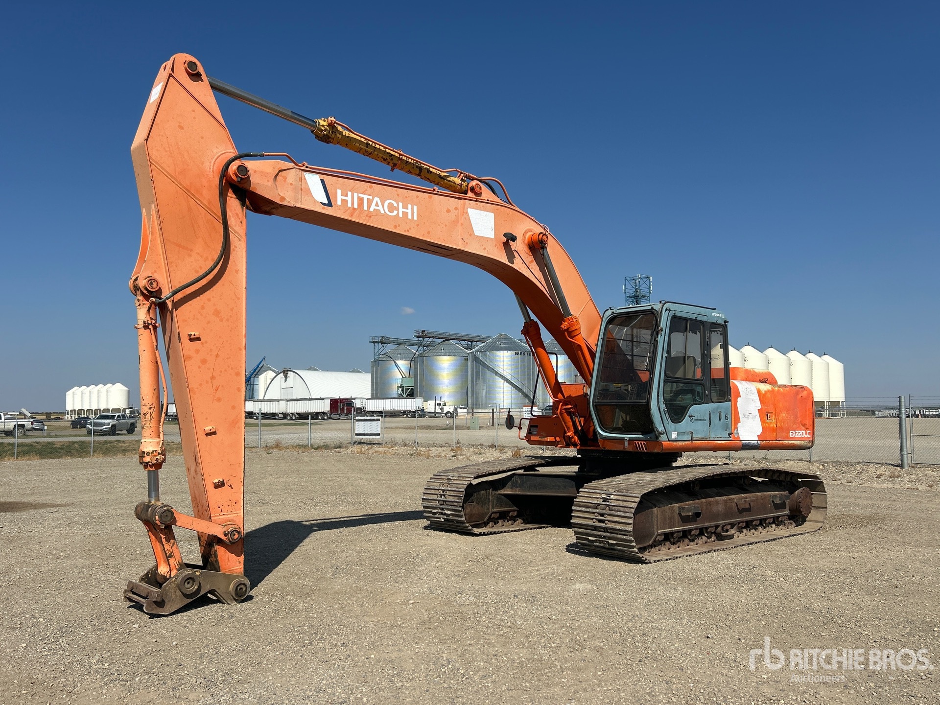 1993 Hitachi EX220LC Tracked Excavator