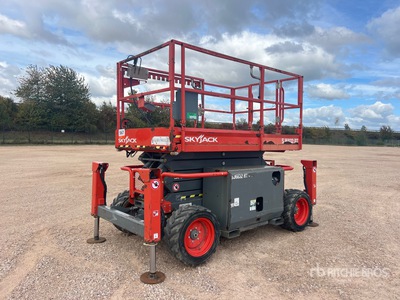 2019 Skyjack SJ6832 RT 4x4 Scissor Lift