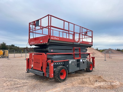 2018 Skyjack SJ9250 RT 4x4 Elevador de tijera