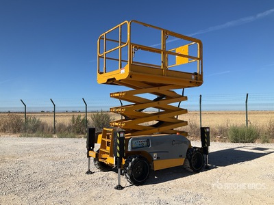 2006 Haulotte Compact12DX 4x4 Diesel Scissor Lift