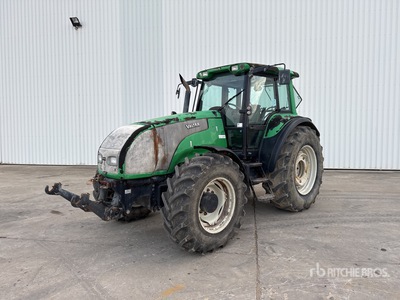 2006 Valtra T140 Tracteur Argicole 4WD Tractor