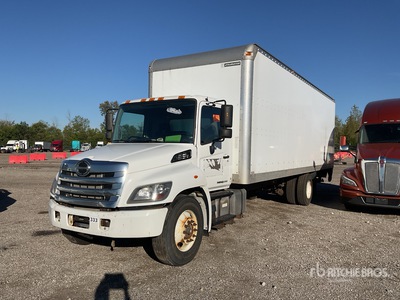 2017 Hino 268 4x2 Furgonetka (Inoperable)