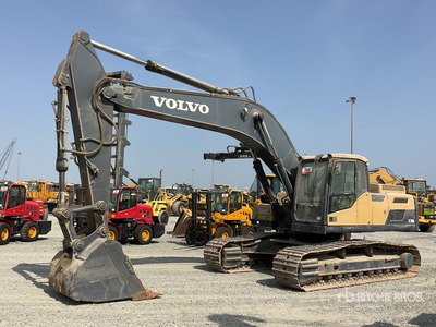 2019 Volvo EC300DL Tracked Excavator