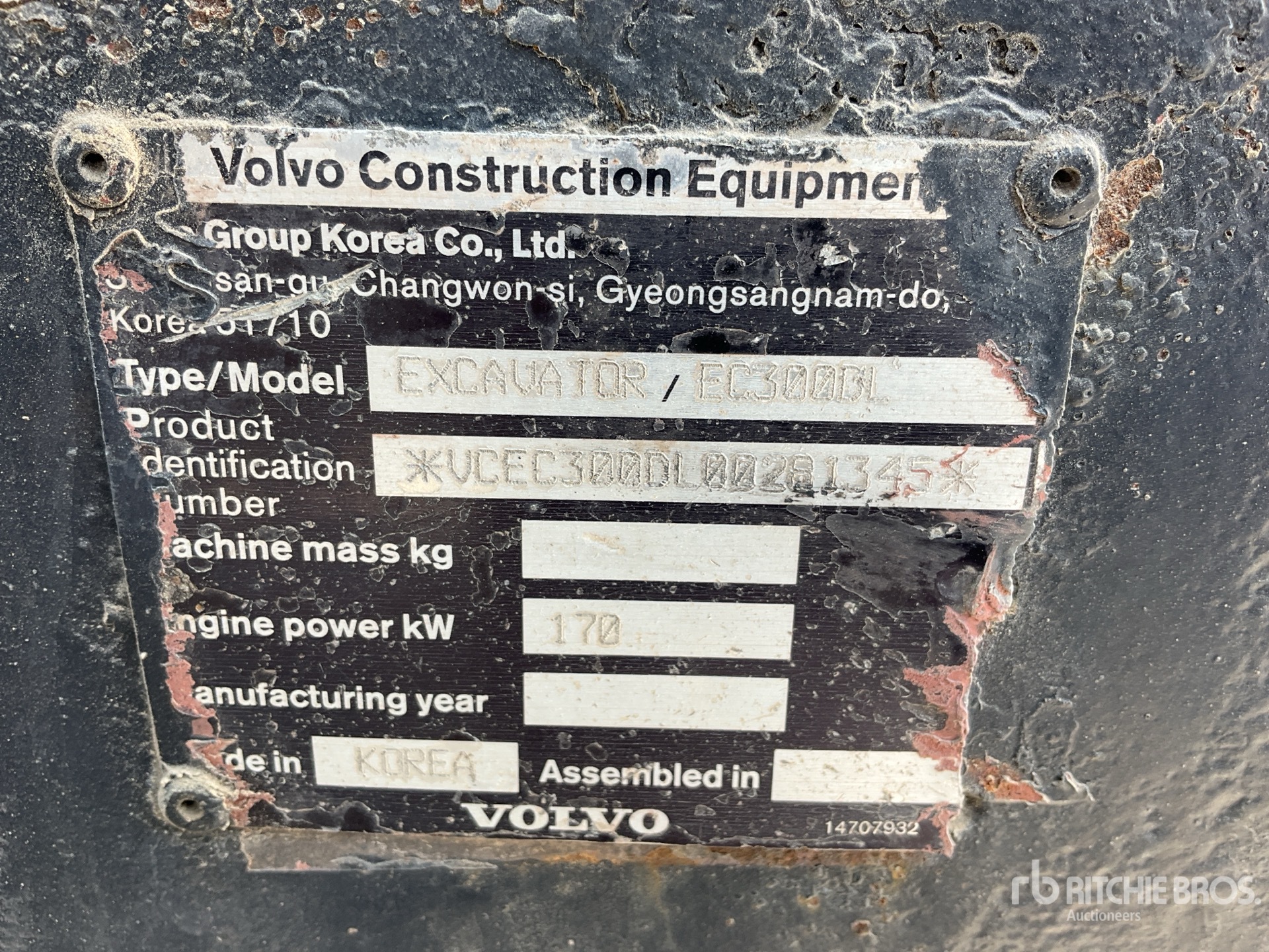 2019 Volvo EC300DL حفارة بجنزير