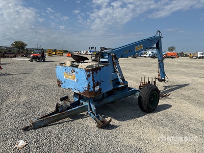 Pulled Loader
