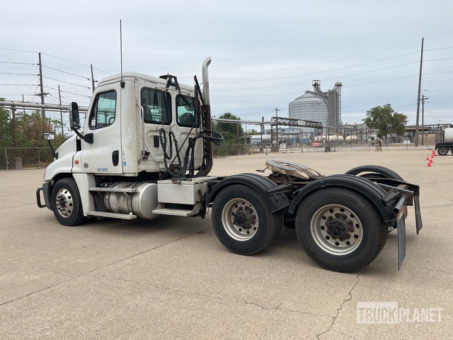 CAMIóN 2016 FREIGHTLINER