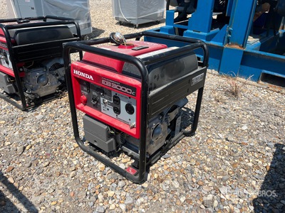 Honda EB3000c 3 kW Generador Portátil (Inoperable)