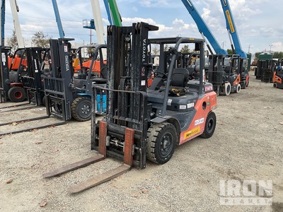 2020 Toyota 8FD35U Pneumatic Tire Chariot Élévateur