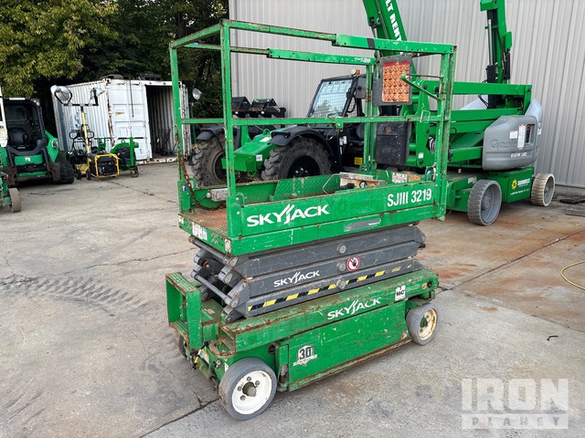 ELEVADOR TIJERA 2015 SKYJACK SJIII3219
