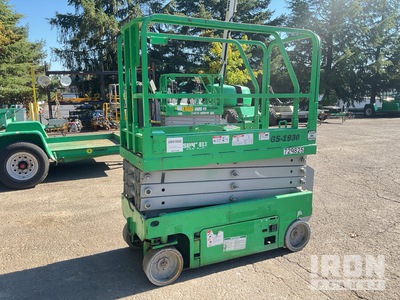 2015 Genie GS1930 Electric Scissor Lift (Inoperable)