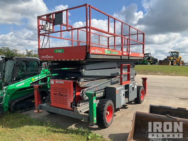 ELEVADOR TIJERA 2015 SKYJACK SJ9250RT