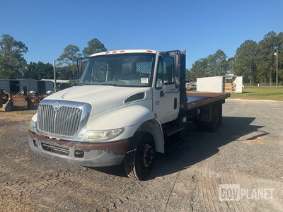 2005 International 4200 SBA Flatbed Dump Truck