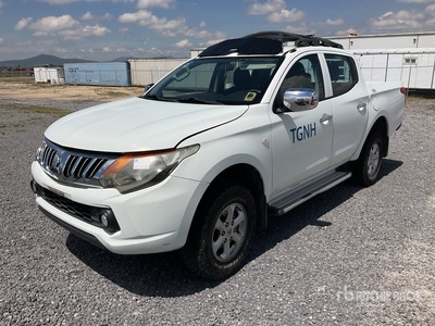 2016 Mitsubishi L200 4x4 Crew Cab Camioneta Pickup / Pickup