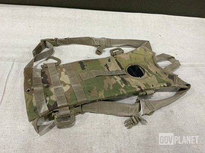 (291) Hydration System Carriers