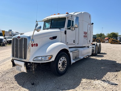 2012 Peterbilt 386 6x4 Sleeper Prime Mover