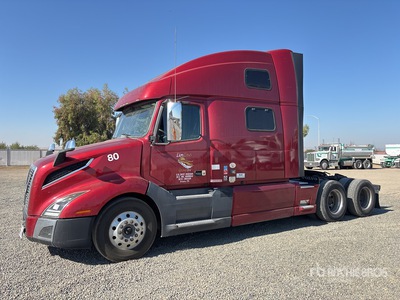 2019 Volvo VNL860 6x4 Cabeza Tractora Cabina Dormitorio